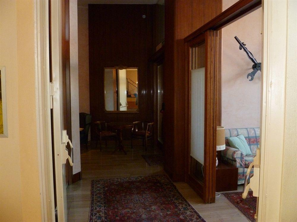 Hotel Astoria Gallarate Exteriör bild